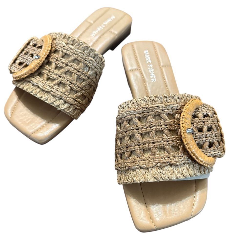 Marc Fisher Women's Loree Square Toe Slip-On Flat Sandals NEW Size 5